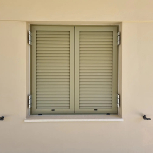 roditis-glass-aegina-
