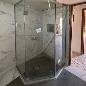 roditis-glass-aegina-