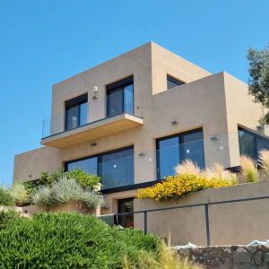 roditis-glass-aegina-