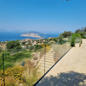 roditis-glass-aegina-